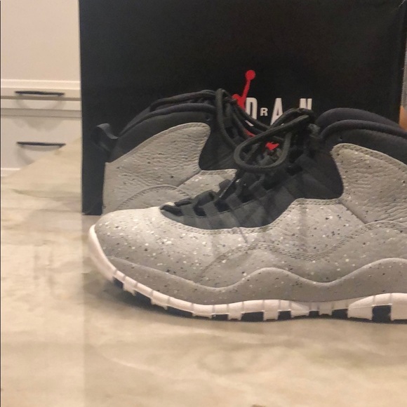 Air Jordan 10 Retro - Picture 3 of 7